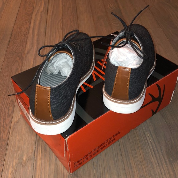 NIB Deer Stags boys dress shoe - Picture 3 of 8